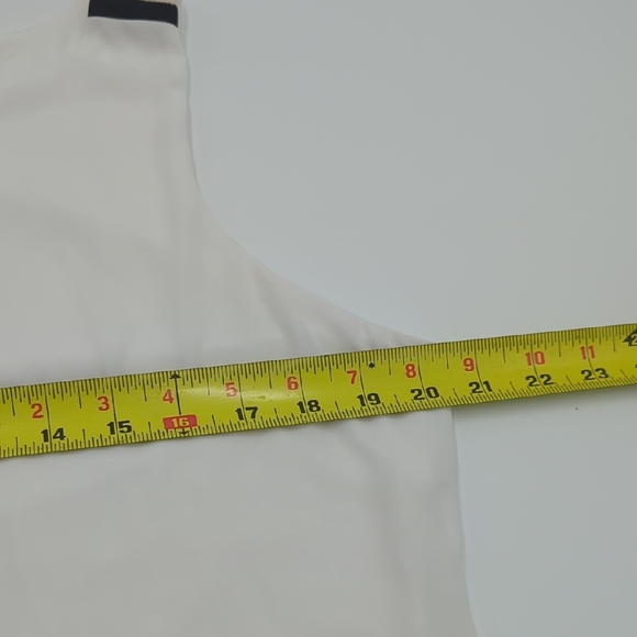 WHBM White Contrast Trim Sleeveless Blouse Large White Black Lined Zipper Casual - Picture 11 of 12